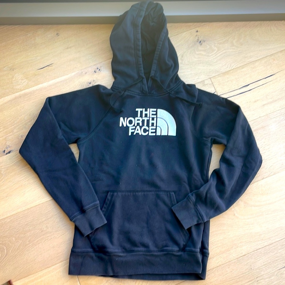 Old school North Face hoodie